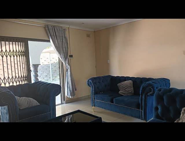 3 BEDROOM PROPERTY TO RENT IN BERKSHIRE DOWNS